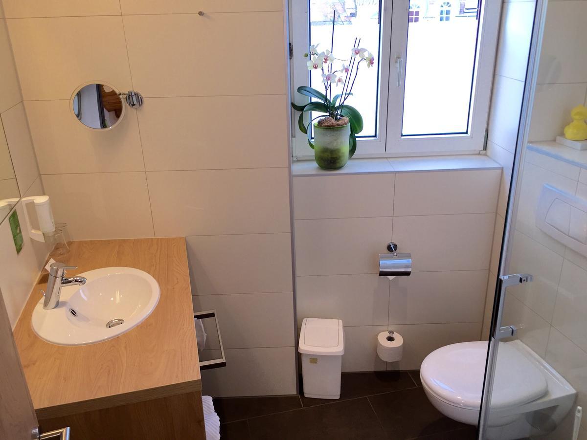 Hotel Babenbergerhof Мьодлинг Екстериор снимка